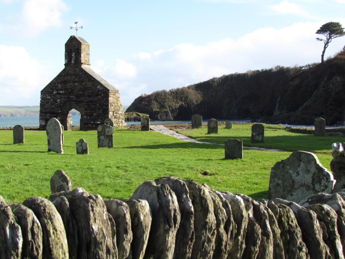 Ty Nain, Newport, Pembrokeshire Villa Нюпорт Екстериор снимка